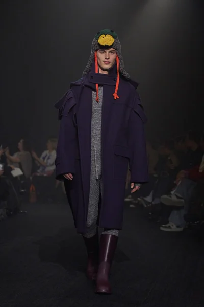 Look 36